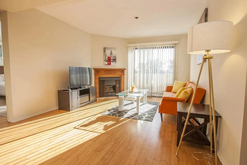 Master Housing - Strathmore Regency Apartments