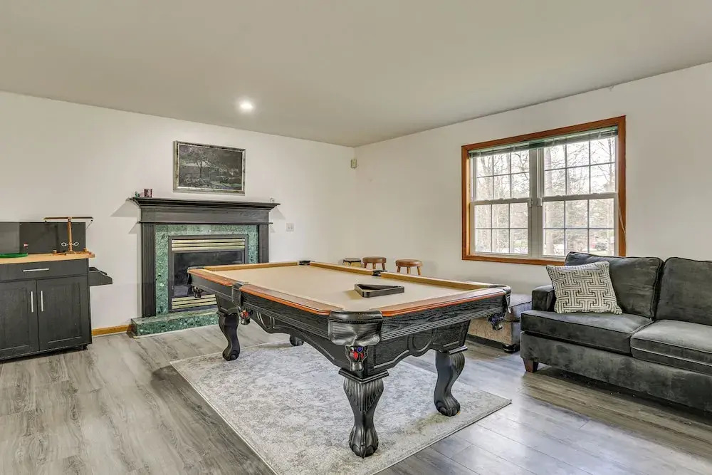 Hike, Ski & Game: Spacious Poconos Home w/ Yard