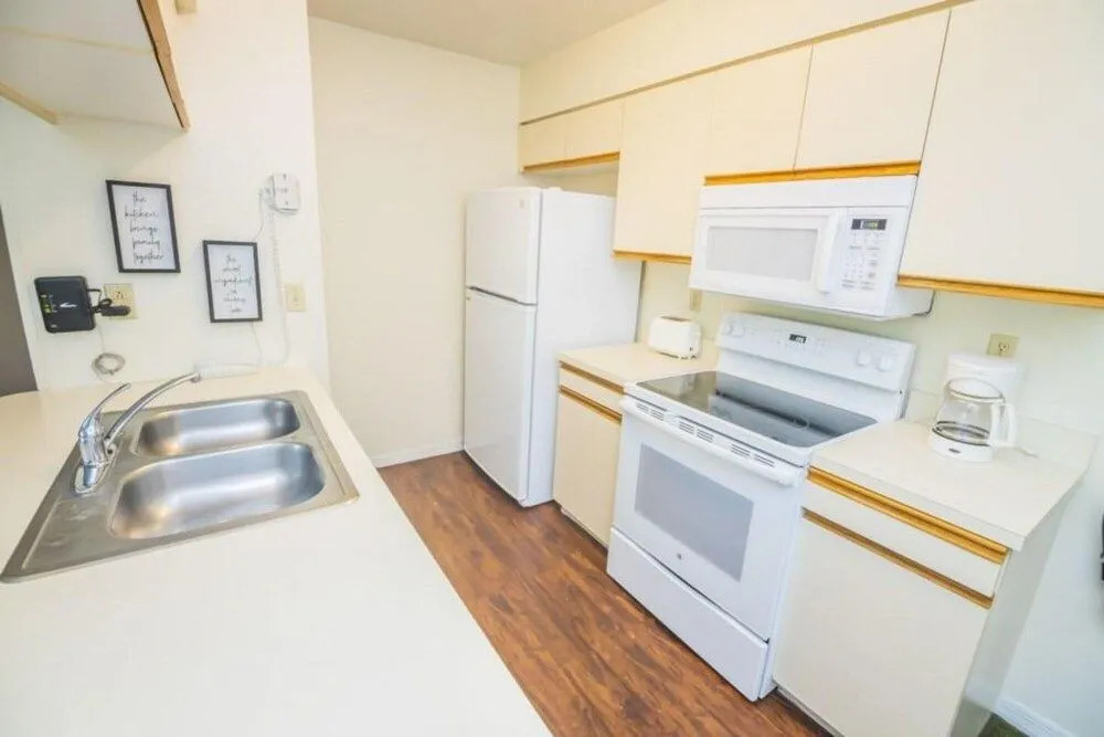 Marcia s Somerset Condo