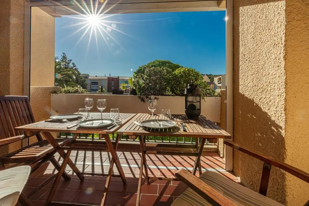 Le Pin Parasol a Cassis - Studio 3 Personnes by K6
