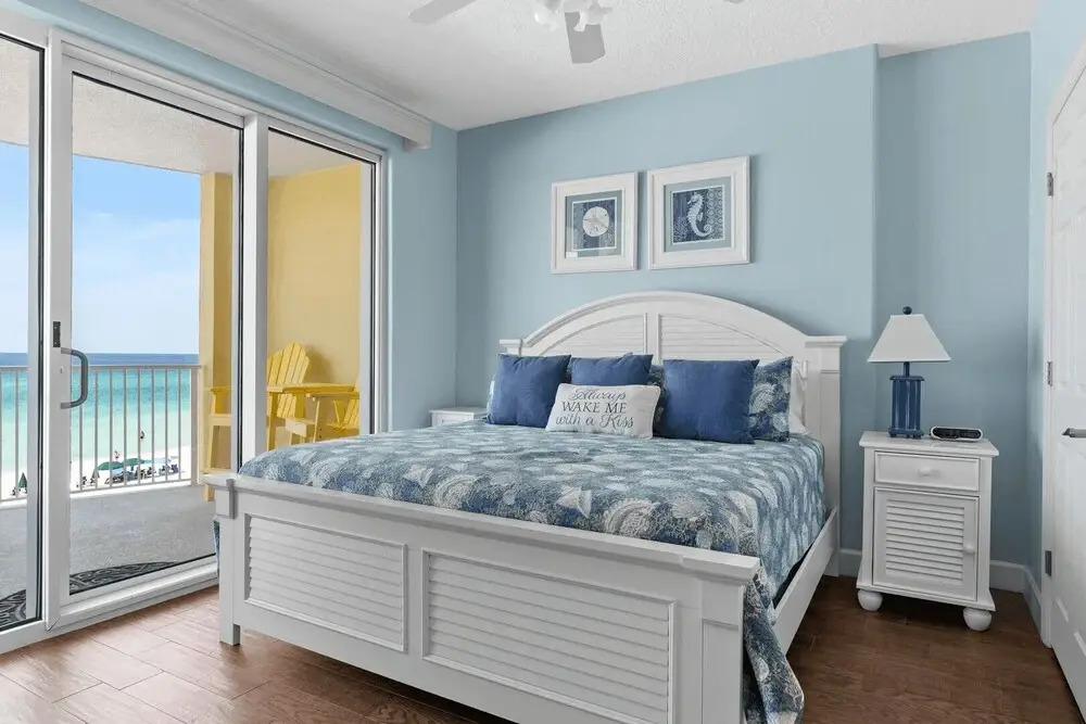 Emerald Isle Resort 405 by Avantstay Beachfront, Beach Chairs + Pool Access