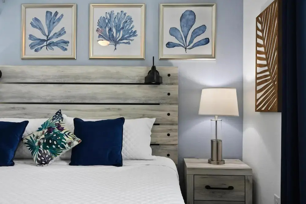 Lakeview Villa Near Disney with Pool & Resort
