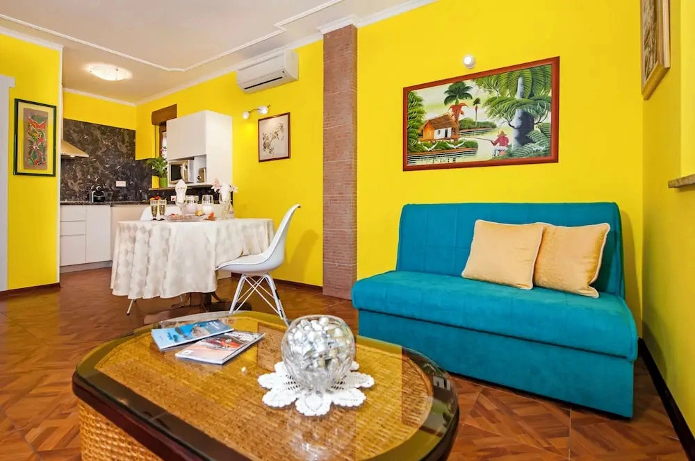 Room and Apartments Villa Dea