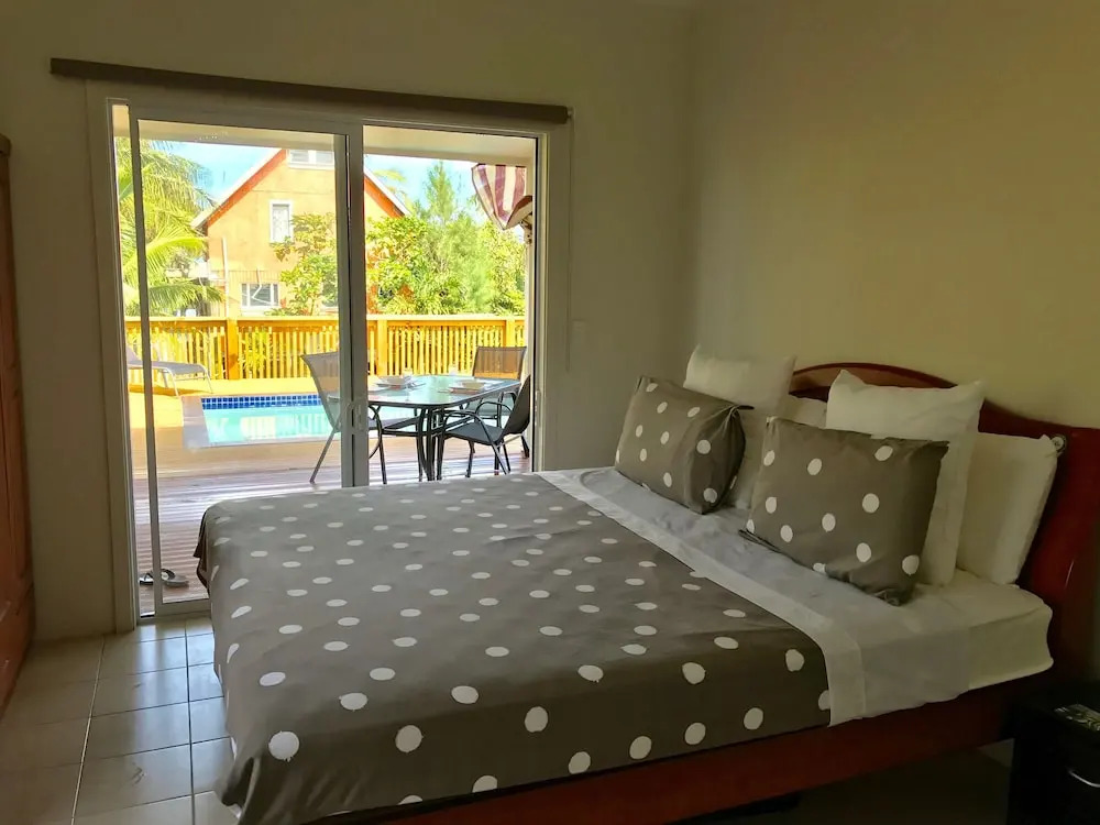 Crown Villa