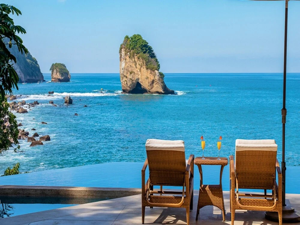 Sunny Vacation Villa 61