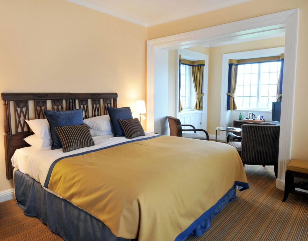 Royal Marine Hotel, by Highland Coast Hotels