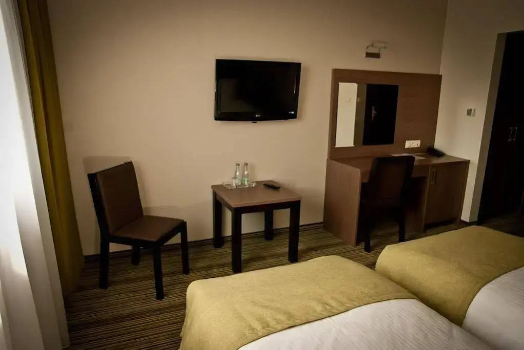 Hotel Pod Dębem