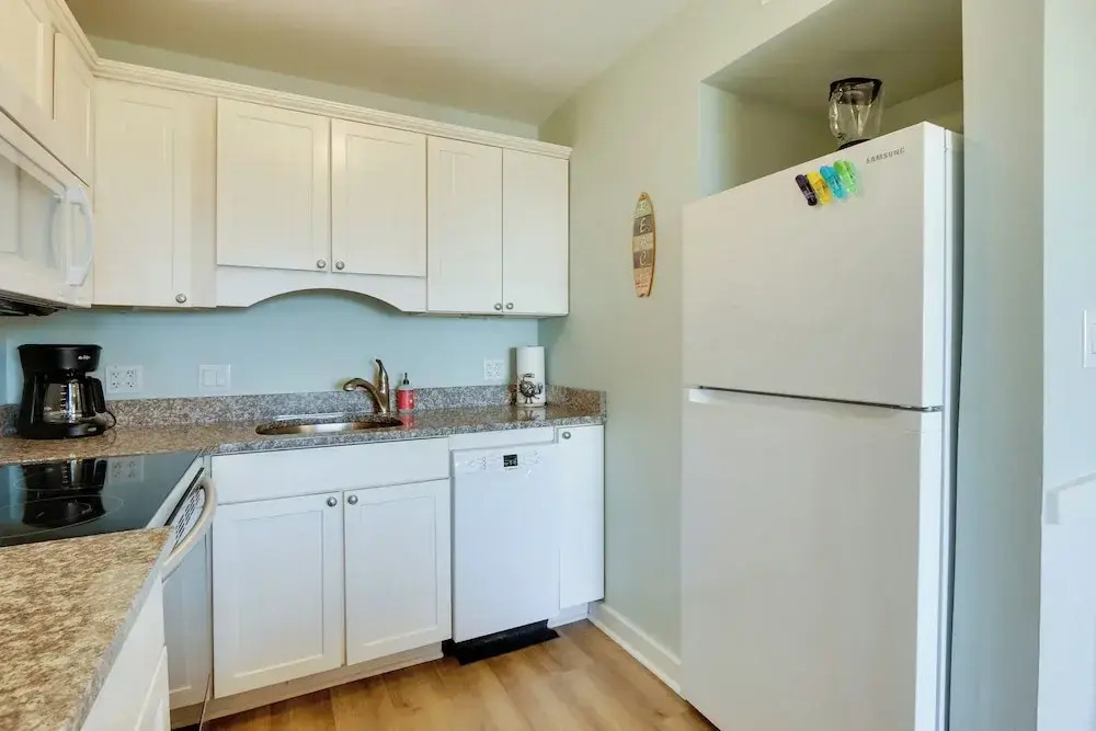 Oceanfront Breakers 137 Condo w/ Sunrise Views!