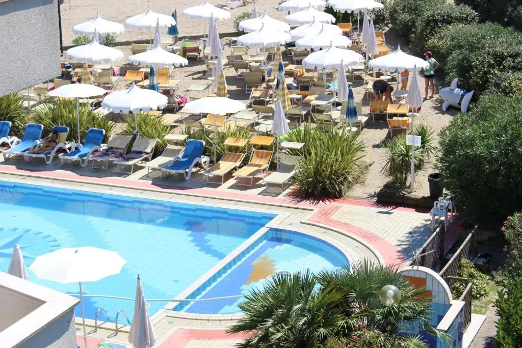 Eurobeach Residence