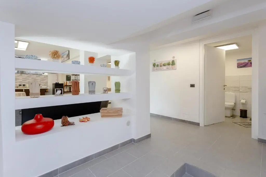 Etna Apartment Titani