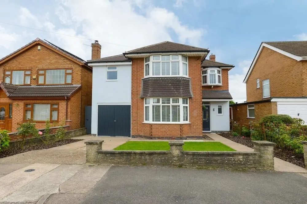 Wollaton House - Fabulous 5 bed house Nottingham