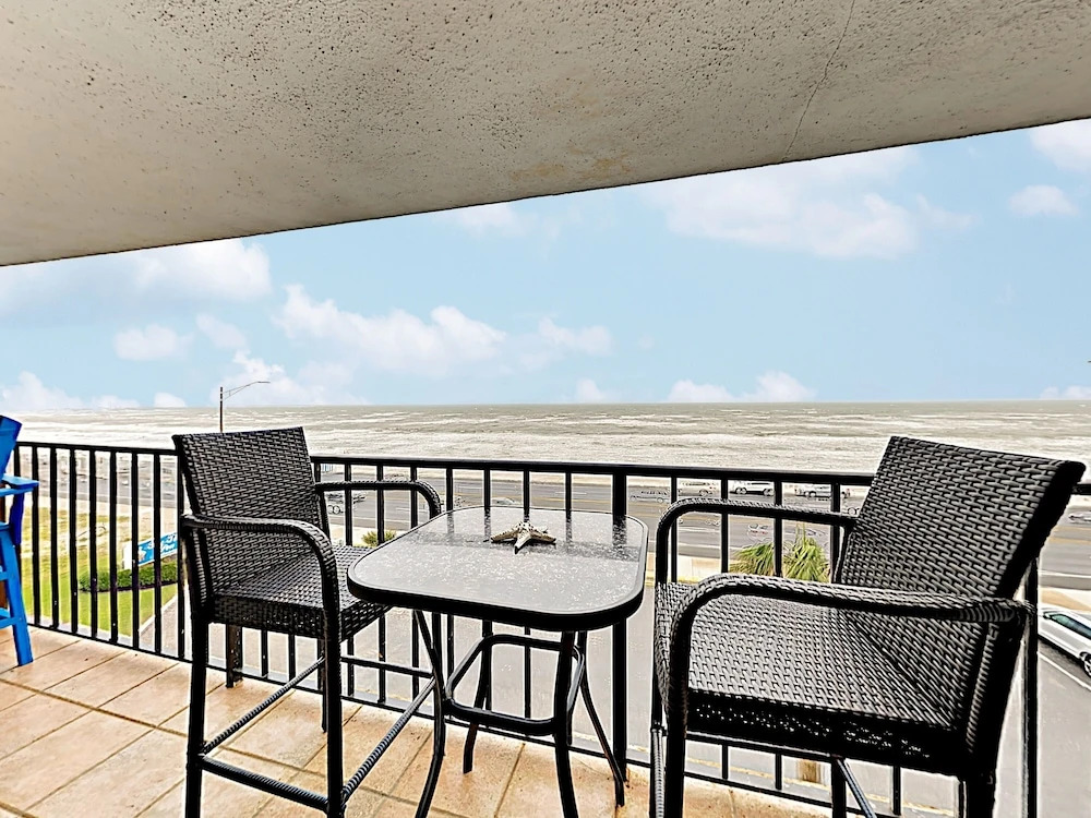 7310 Galveston - 2 Br Condo