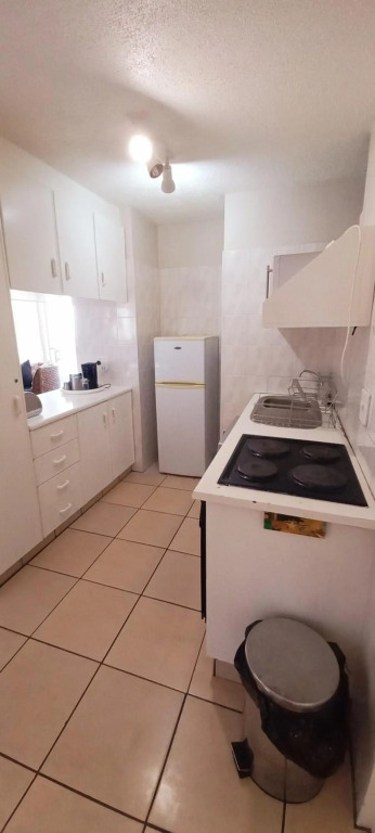 Margate Boulevard Spacious Apartment