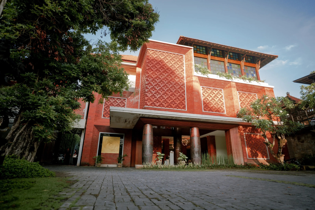 Fourteen Roses Boutique Hotel, Kuta