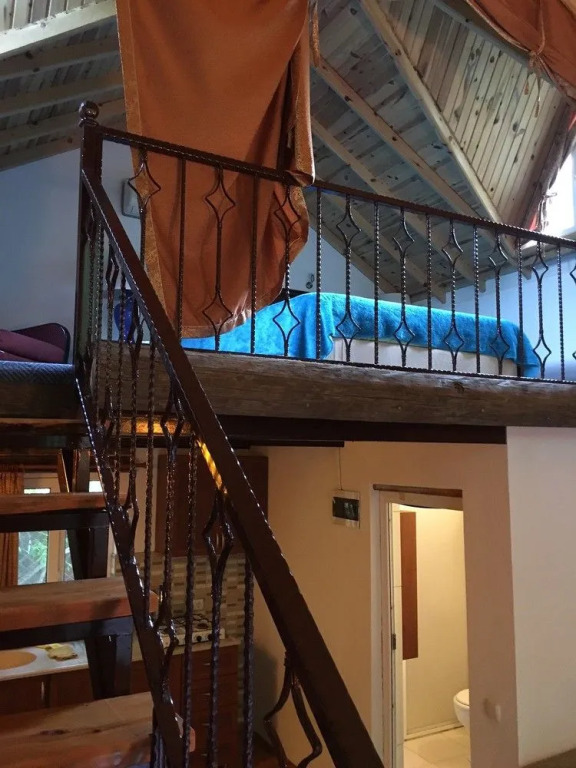Porto Ceneviz Hotel