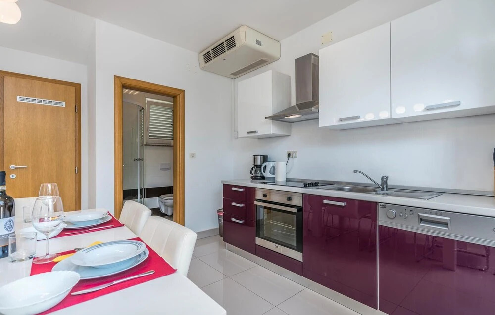 Amazing Home in Kornic With Outdoor Swimming Pool, Wifi and 6 Bedrooms