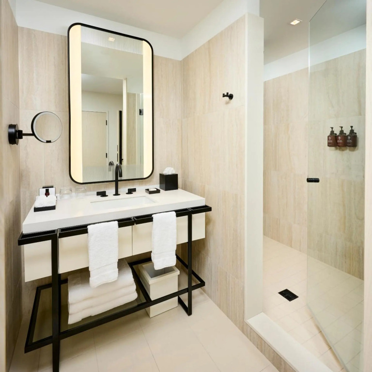 The Pearle Hotel & Spa, Autograph Collection