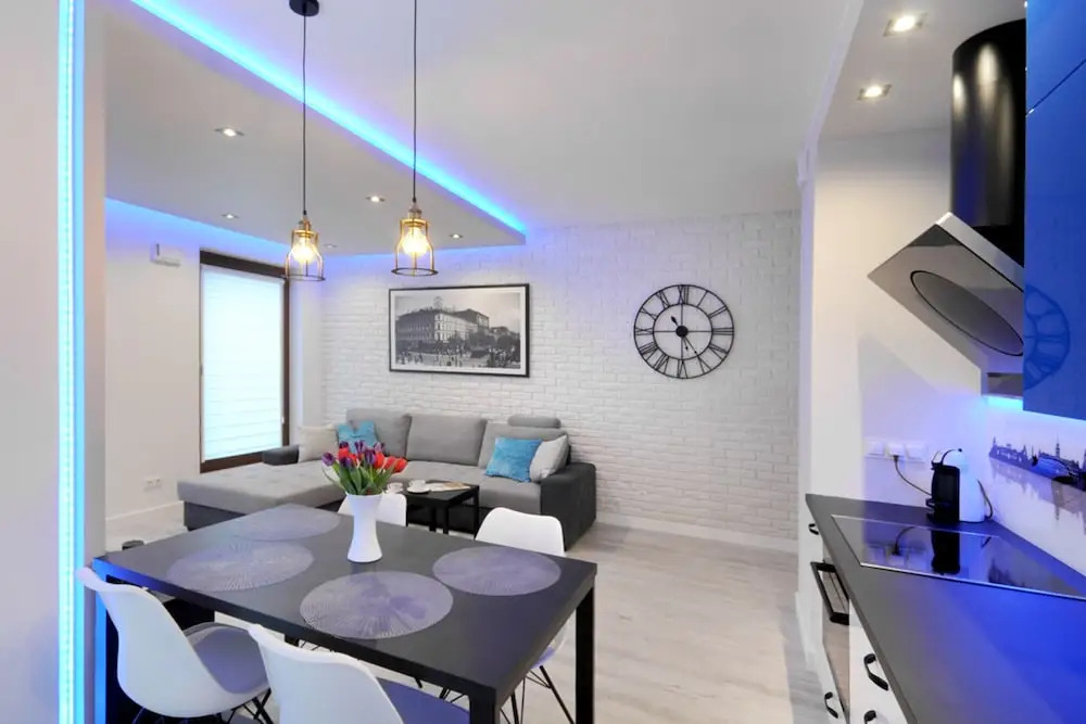 P&O Apartments Solec 13 with AC