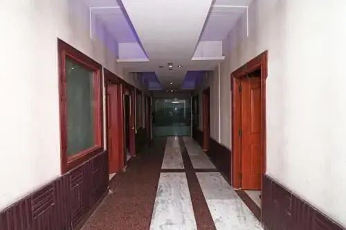 Hotel Days Inn by OYO