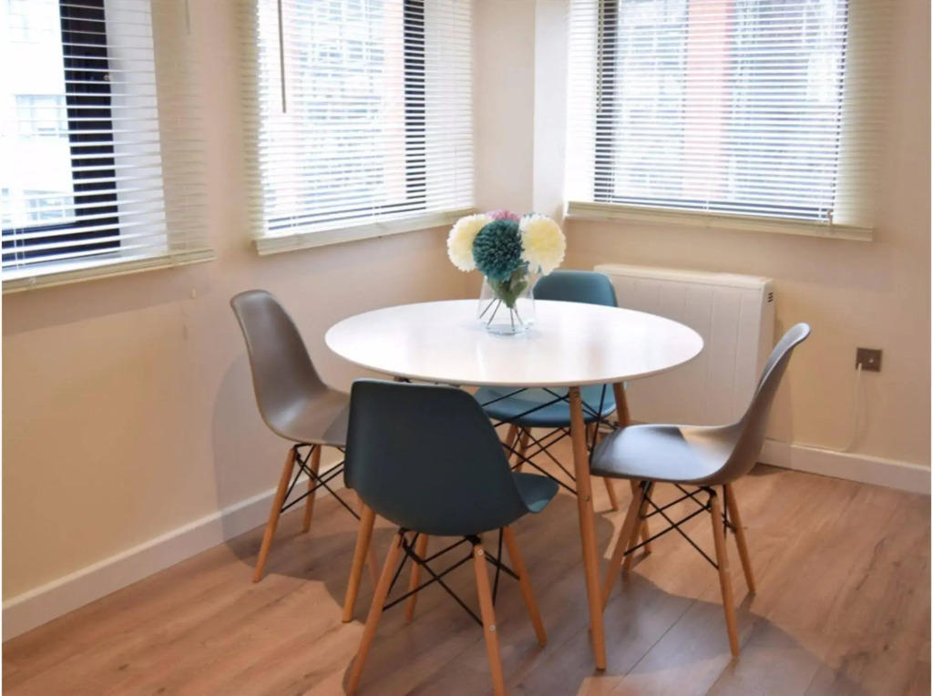 Morland House Apartments