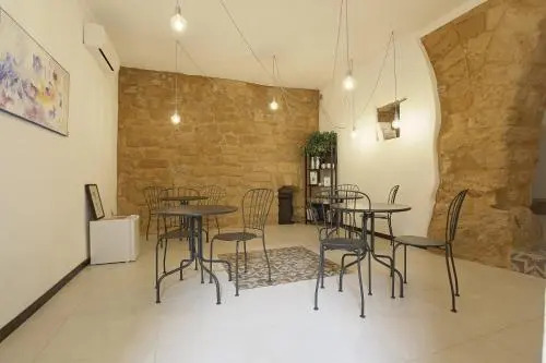 Cortile Baronello