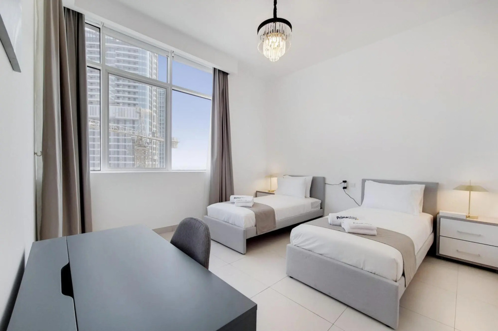 Business Bay - Vezul Residence 1301