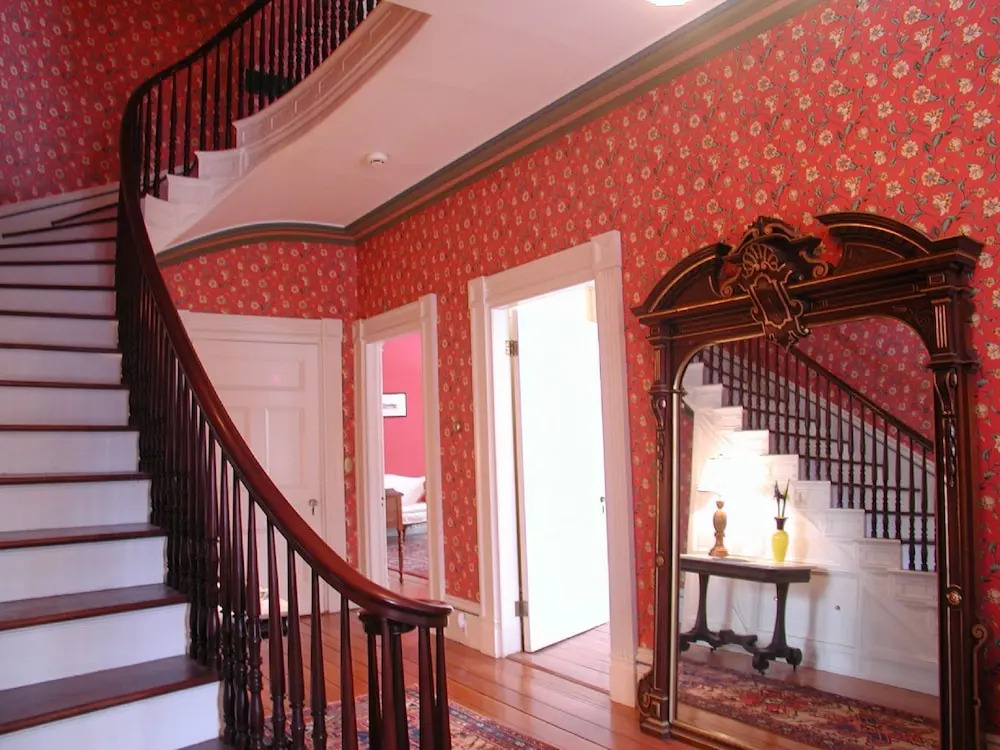 Delano Homestead Bed and Breakfast