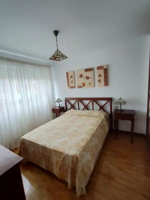 Casa amplia y luminosa cerca de Pamplona - Izarren Etxea