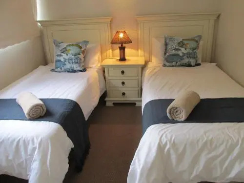 Point Village Accommodation - Santos 5