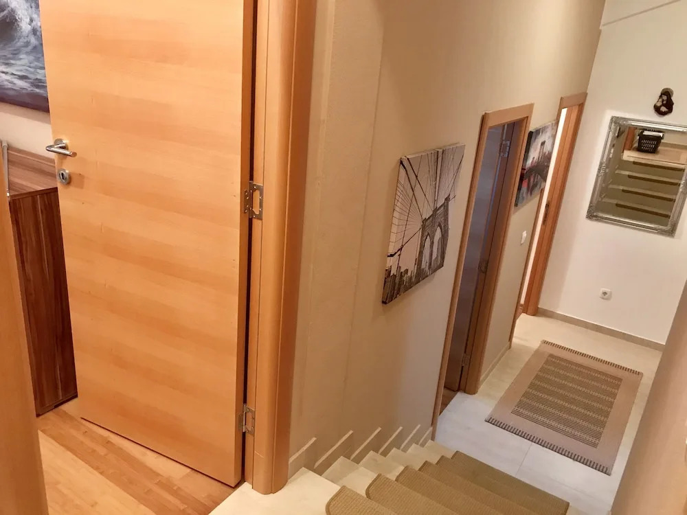Apartments Four You-with sea view