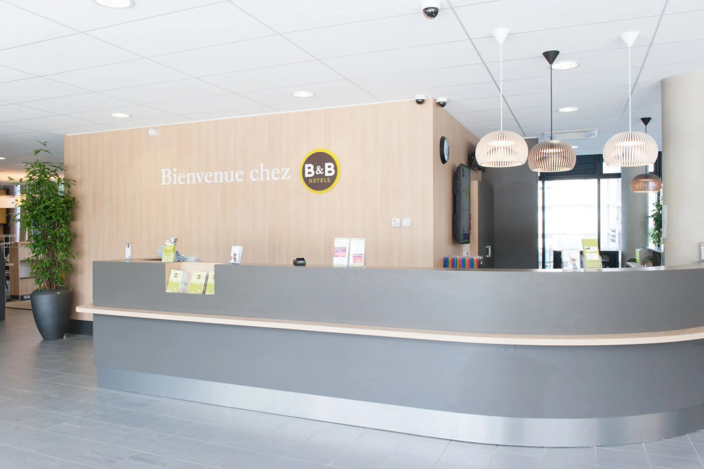 B&B HOTEL Paris Porte des Lilas