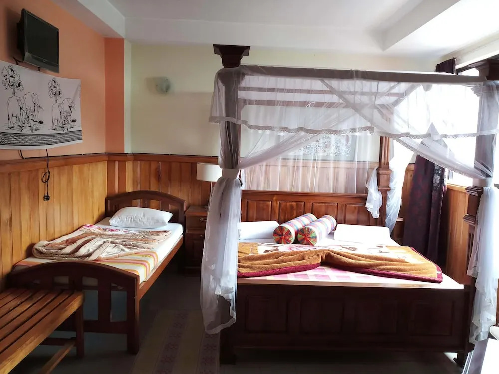 Highcliffe Guest House