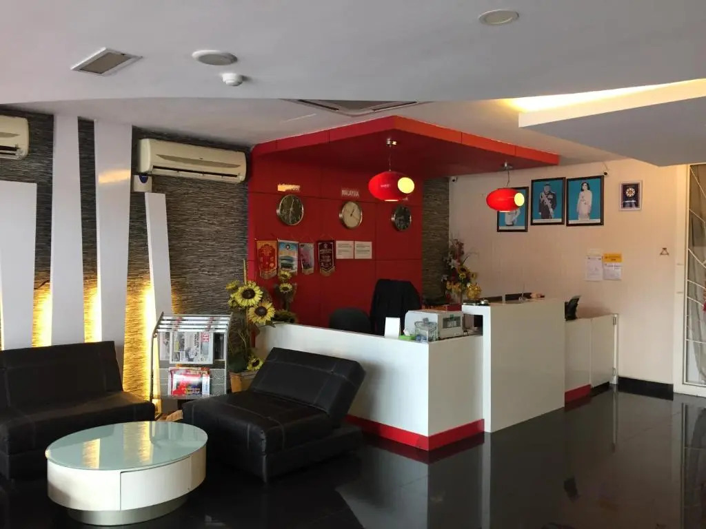 U & Me Hotel
