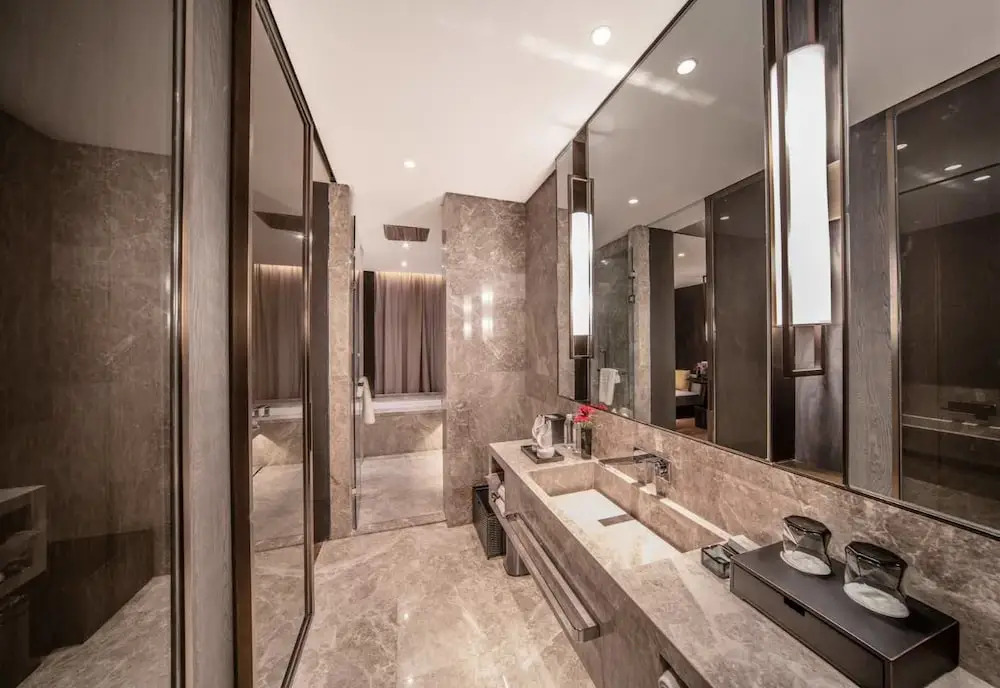 Pury Hotel