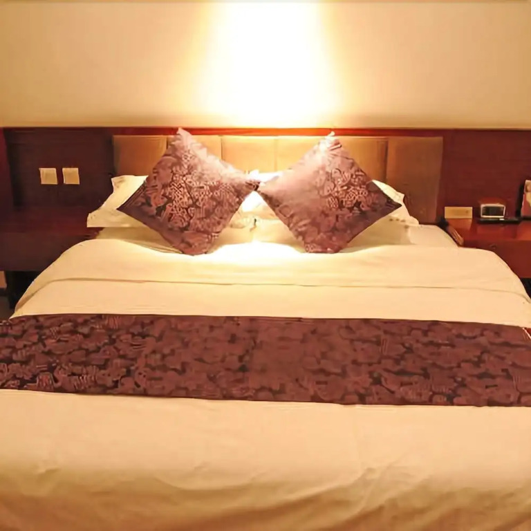 Starway Hotel