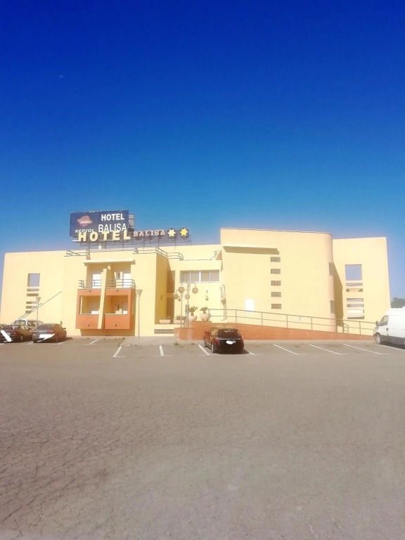 Bayo Lirola Hotel Balisa
