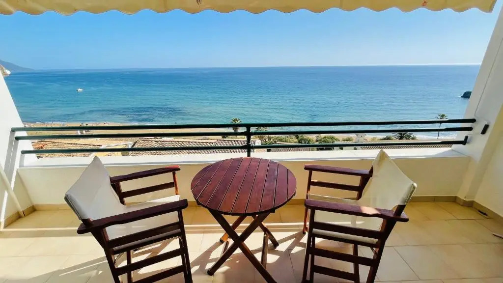 Panoramic sea view1bedroom Apart.Glyfada beach2-4p
