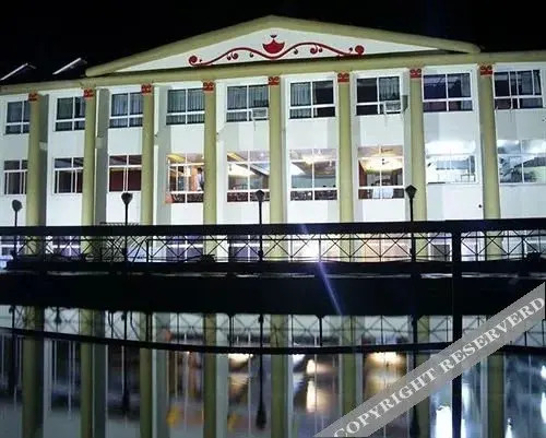 Shahee Resorts