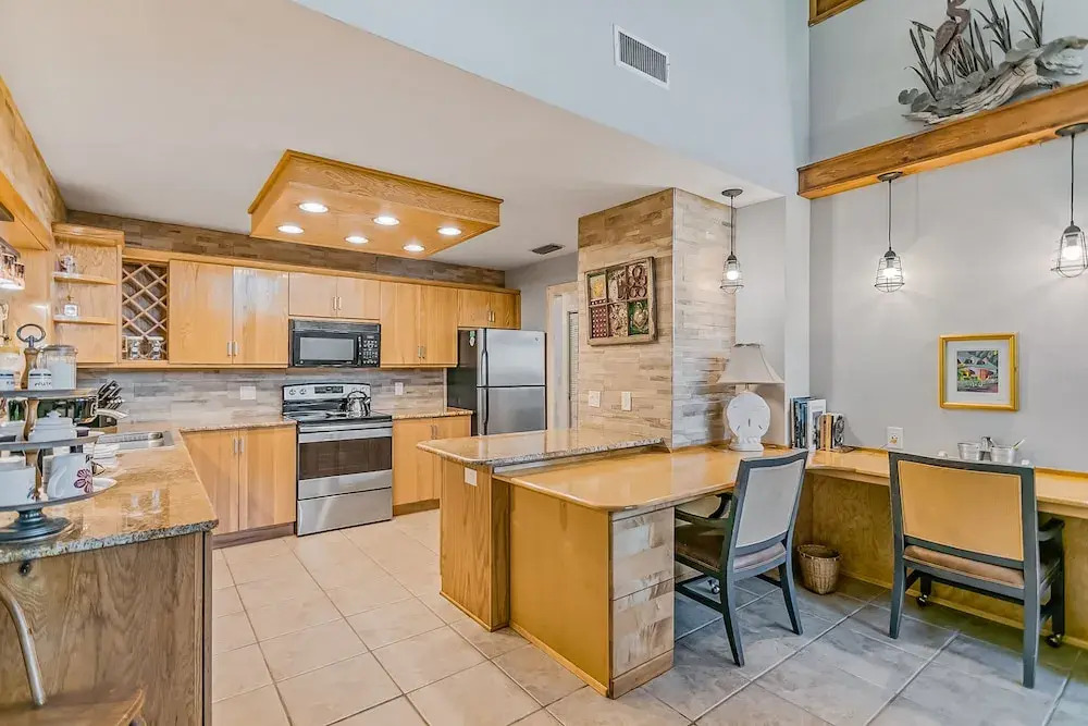 Dog-friendly Home With High-speed Wifi, Washer/dryer, Central AC, & Adult Bikes