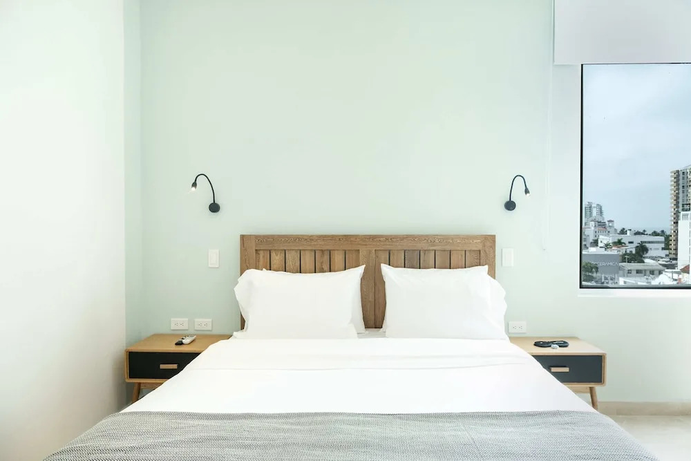 w Trendy 2BR in the Heart of Bocagrande