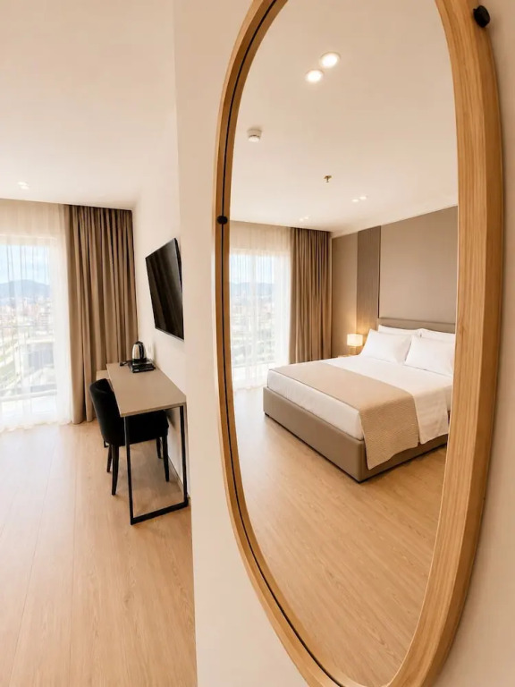 E-88 Hotel