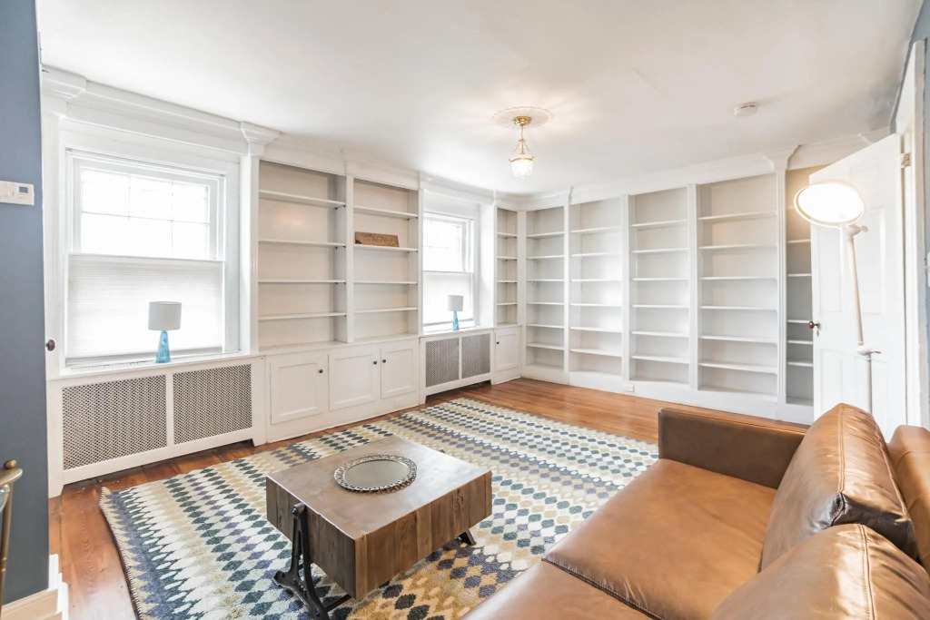 337 South 6th Street