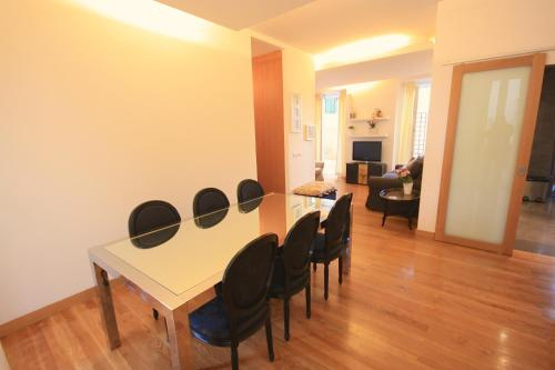 Myplace - Lisbon - Camoes