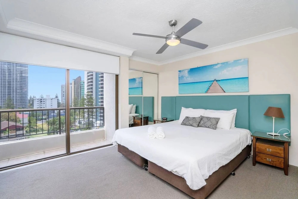 Stunning Sea and Ocean Views Apt