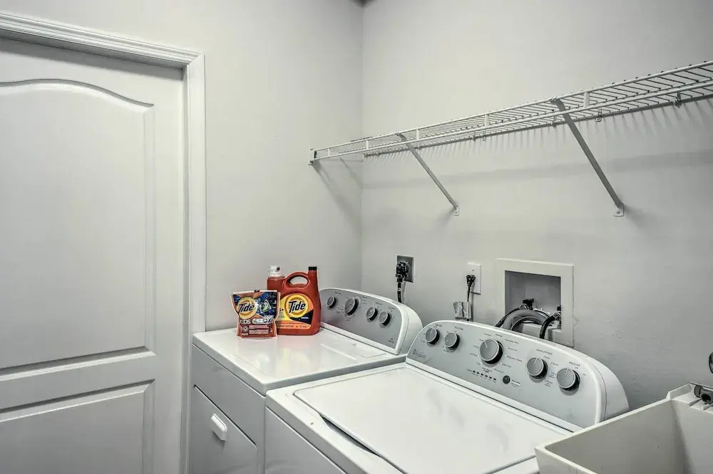 Lanai + Pool: Dog-friendly Home in Cape Coral!