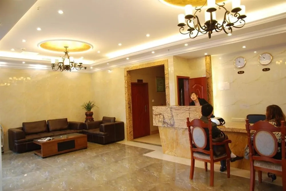 7Days Inn Hotel (Chongqing Longtousi North Railway Station High-Speed Rail Station)