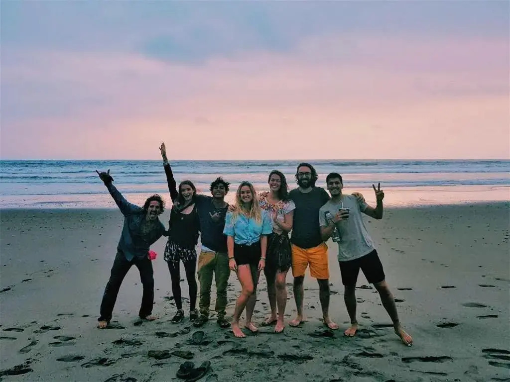 Hermanos Perdidos Surf
