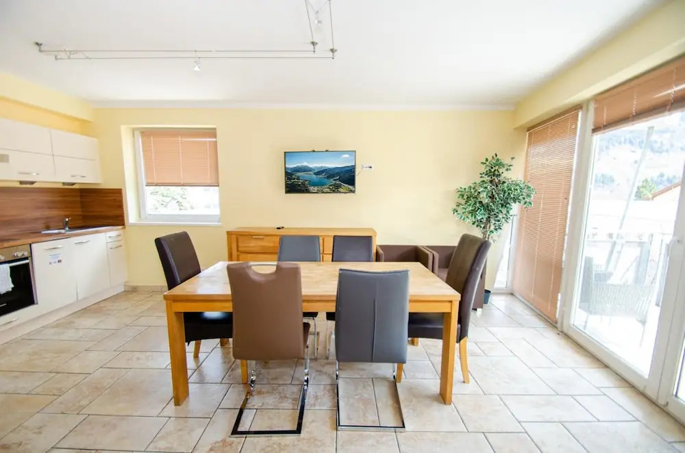 Penthouse A Zell am See With Lake View