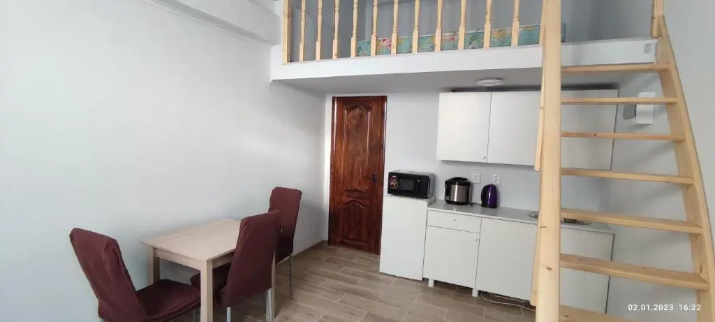 Apartamenty na Lakoba 13