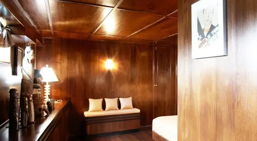 Luxury Yacht MM2